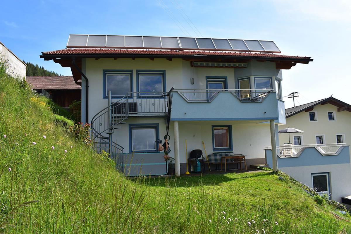 Appartement Am Berg 阿泽皮茨陶 外观 照片